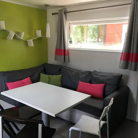 Nouvel Horizon Guest Center Landes * 뷰부코레방