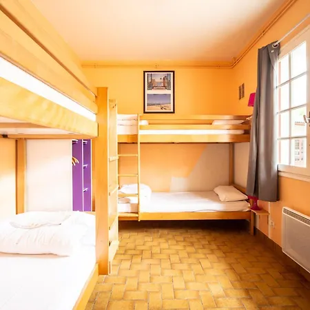 Nouvel Horizon Guest Center Landes 호스텔