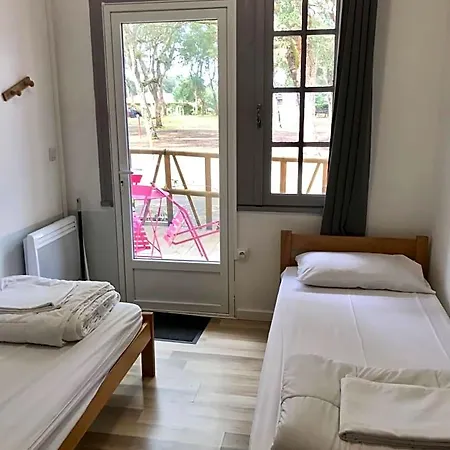 Nouvel Horizon Guest Center Landes Hostel *